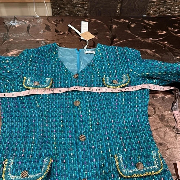 Elegant  Tweed dress - Picture 6 of 13